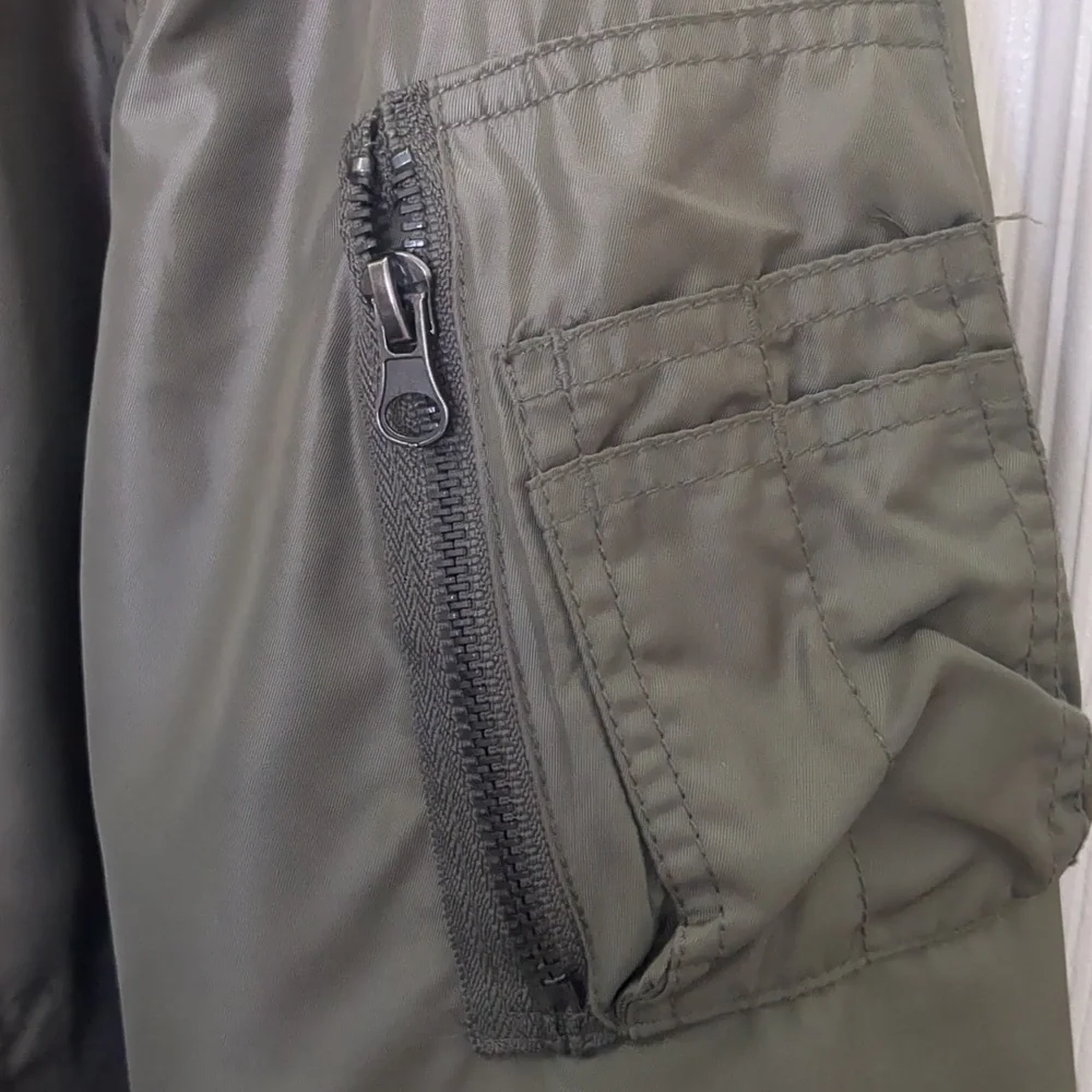 Bomber Jacket - Picture 2 of 3